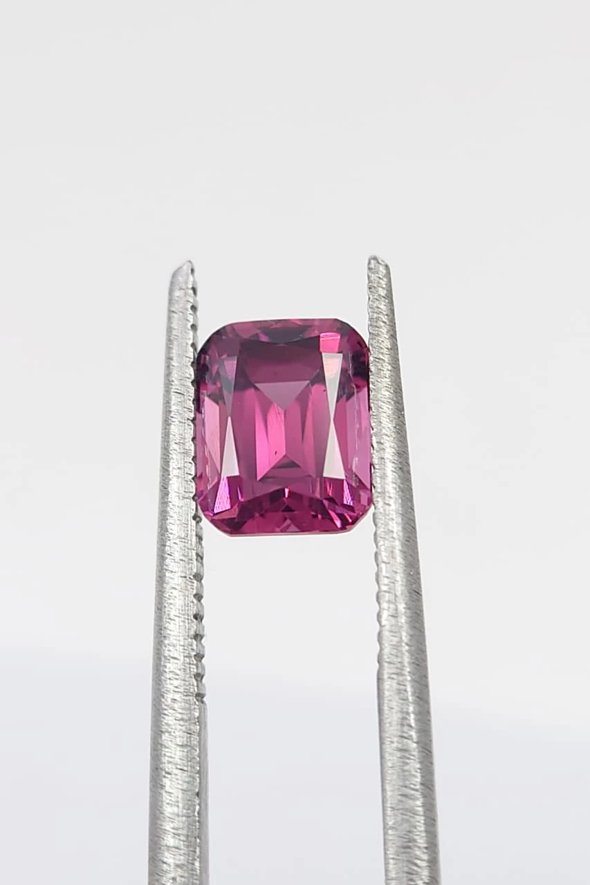 1.5ct Natural Beautiful Malaya Garnet Loose Gemstone From Tanzania — view 3
